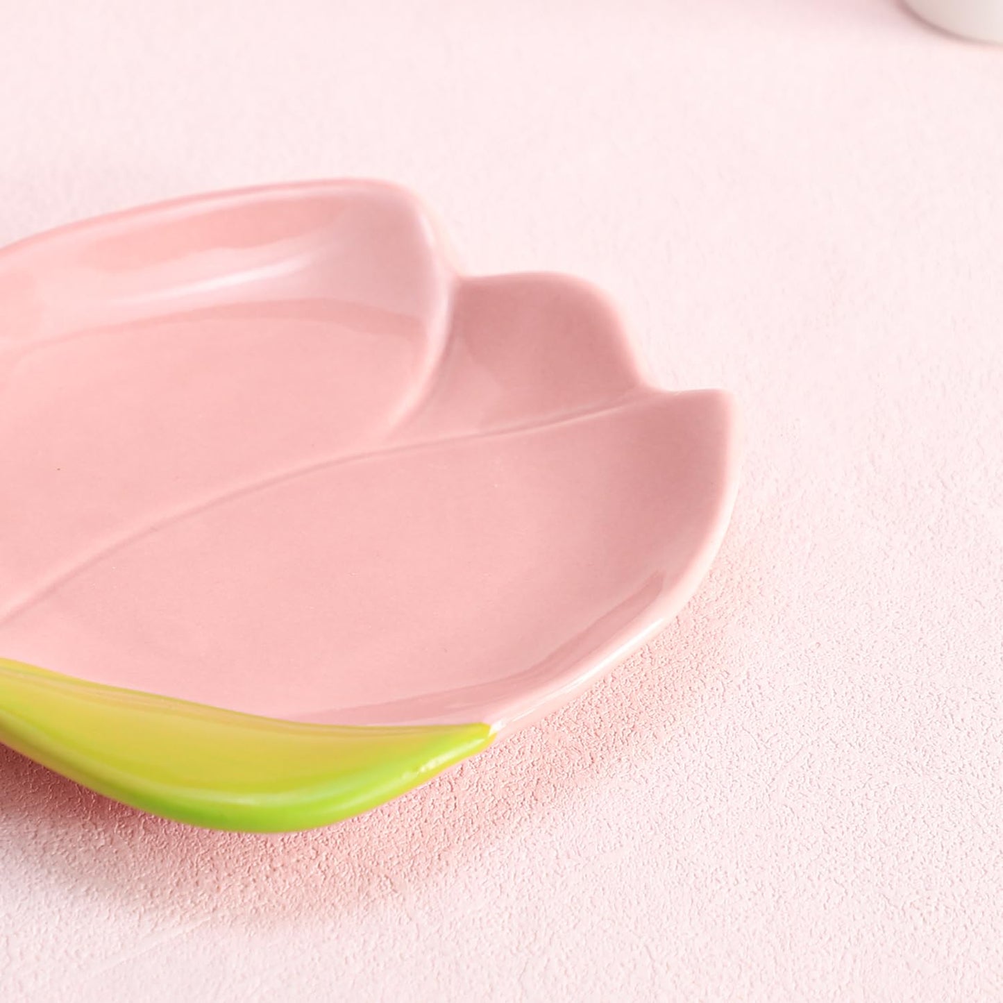 WAIT FLY Lovely Tulip Ceramic Spoon Rest Spoon Holder for Kitchen Counter/Stove Top Stable Utensil Rest-Tulip-1PCS