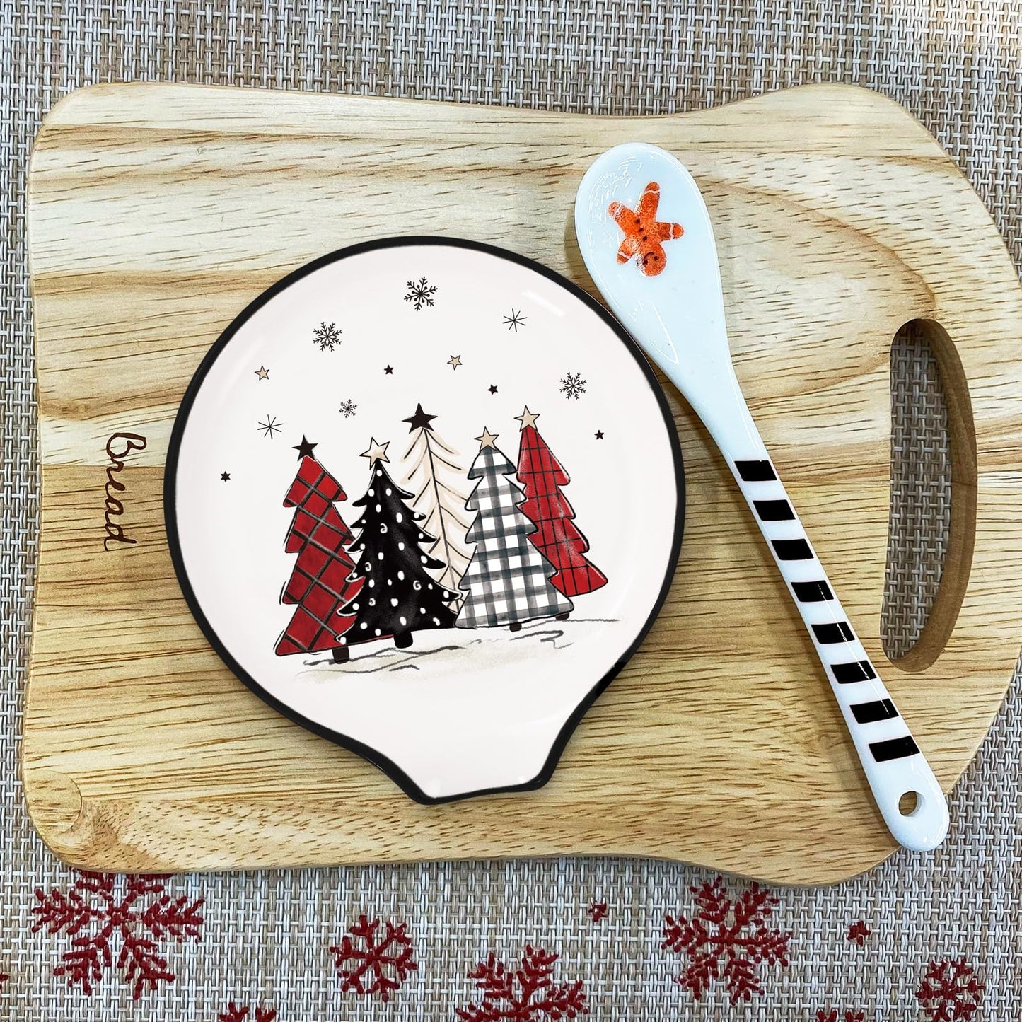 JarThenaAMCS 4.7inch Christmas Ceramic Spoon Rest Plaid Xmas Tree Star Snowflake Small Coffee Spoon Holder for Winter Xmas Coffee Stirrers Teaspoon Bar Coffee Station Accessories