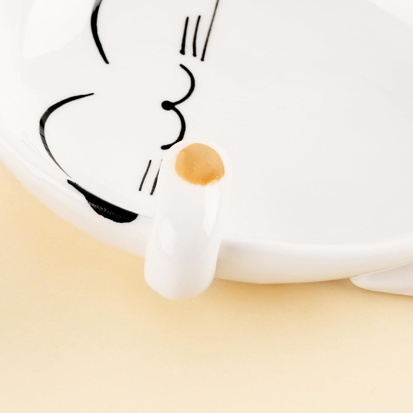 TBWHL Cute Spoon Rest 2PCS, Cat-Shaped Ceramic Spoon Rest for Kitchen Counter Stove Top with Lid Holder, Kitchen Spoon Holder for Coffee Spoon (Red & Yellow)
