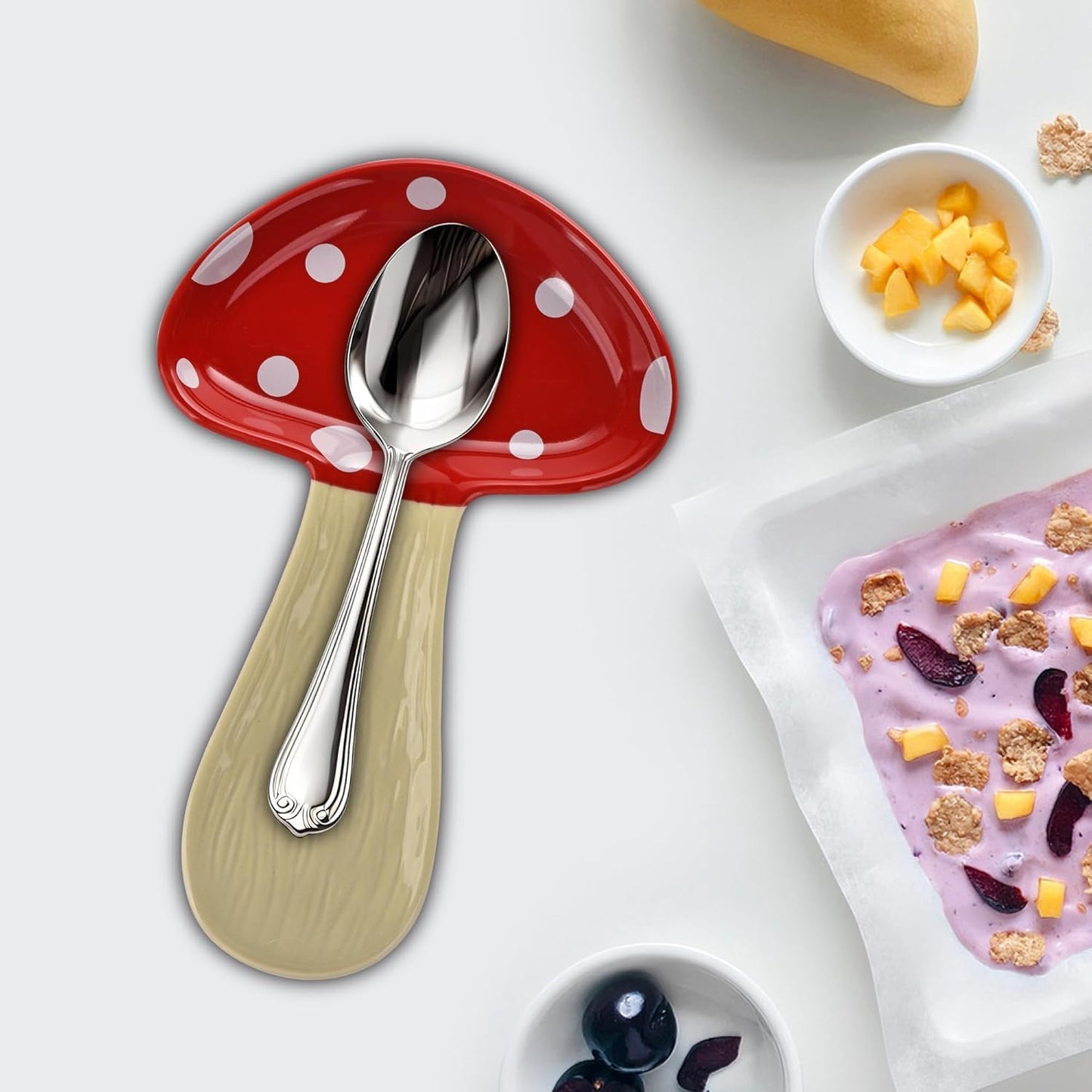Cute Mushroom Shape Spoon Holder for Kitchen Countertop,Large Ceramic Spoon Rest for Stove Top,Cooking Kitchen Spoon Rest Utensil Rest Spatula for Decor Housewarmings Christmas Gift (Red)