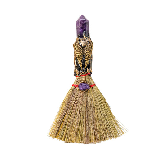 Amethyst Witches Broom Decor, 7.09 Inch Crystal Tower Witch Broomstick, Crystals for Witchcraft, Witch Altar Decor, Wiccan Pagan Decor, Witchcraft Supplies, Witchy Gifts, Halloween Decor
