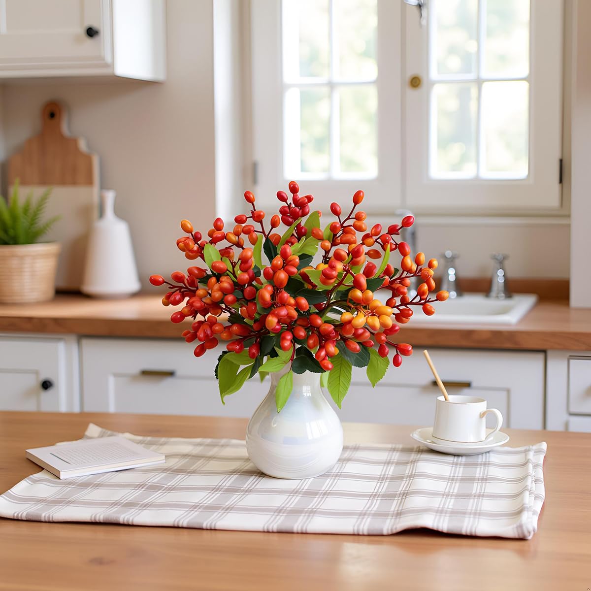 Tyoxlo 4Pcs Orange Artificial Berry Stems Fake Berries Fake Fruit vase Filler Berry Garland Berry Decorations for Home Halloween Decor Thanksgiving Christmas Decorations（Orange）