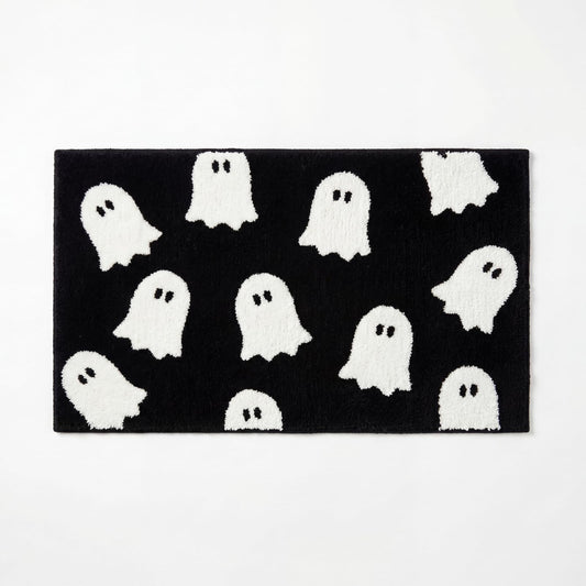 Hillsuren Black Ghost Bath Mat Soft Halloween Bathroom Rug Non Slip Cute Spooky Ghost Bathroom Decoration Shaggy Plush Microfiber Rug Halloween Decor for Home Bedroom Shower Floor, 15.75 x 23.62 Inch