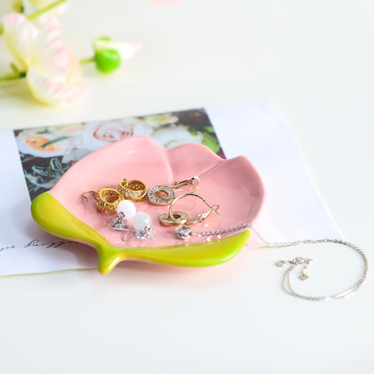 WAIT FLY Lovely Tulip Ceramic Spoon Rest Spoon Holder for Kitchen Counter/Stove Top Stable Utensil Rest-Tulip-1PCS