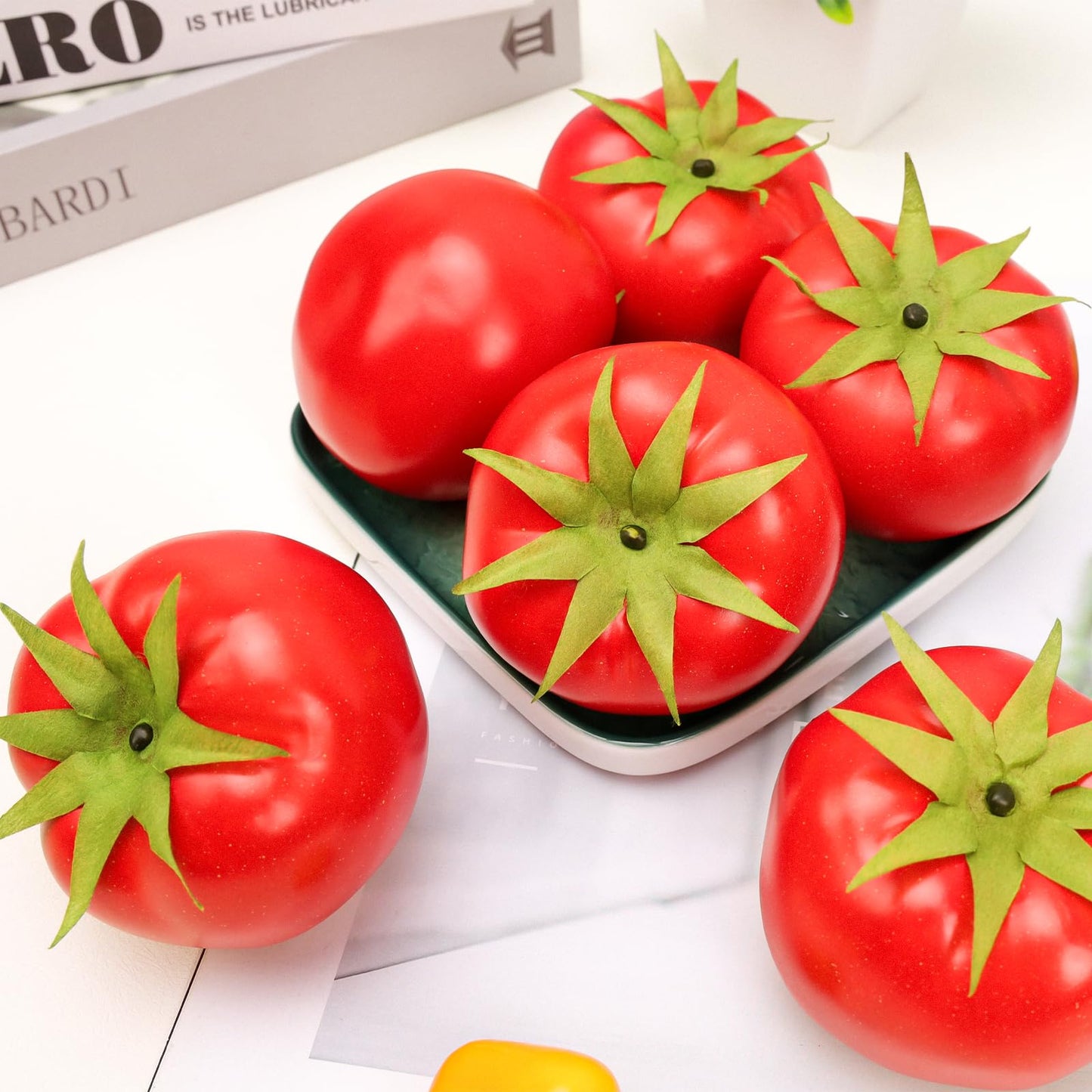 Meiwlong 6pcs Fake Tomatoes,Realistic Fake Vegetables for Home Decorations