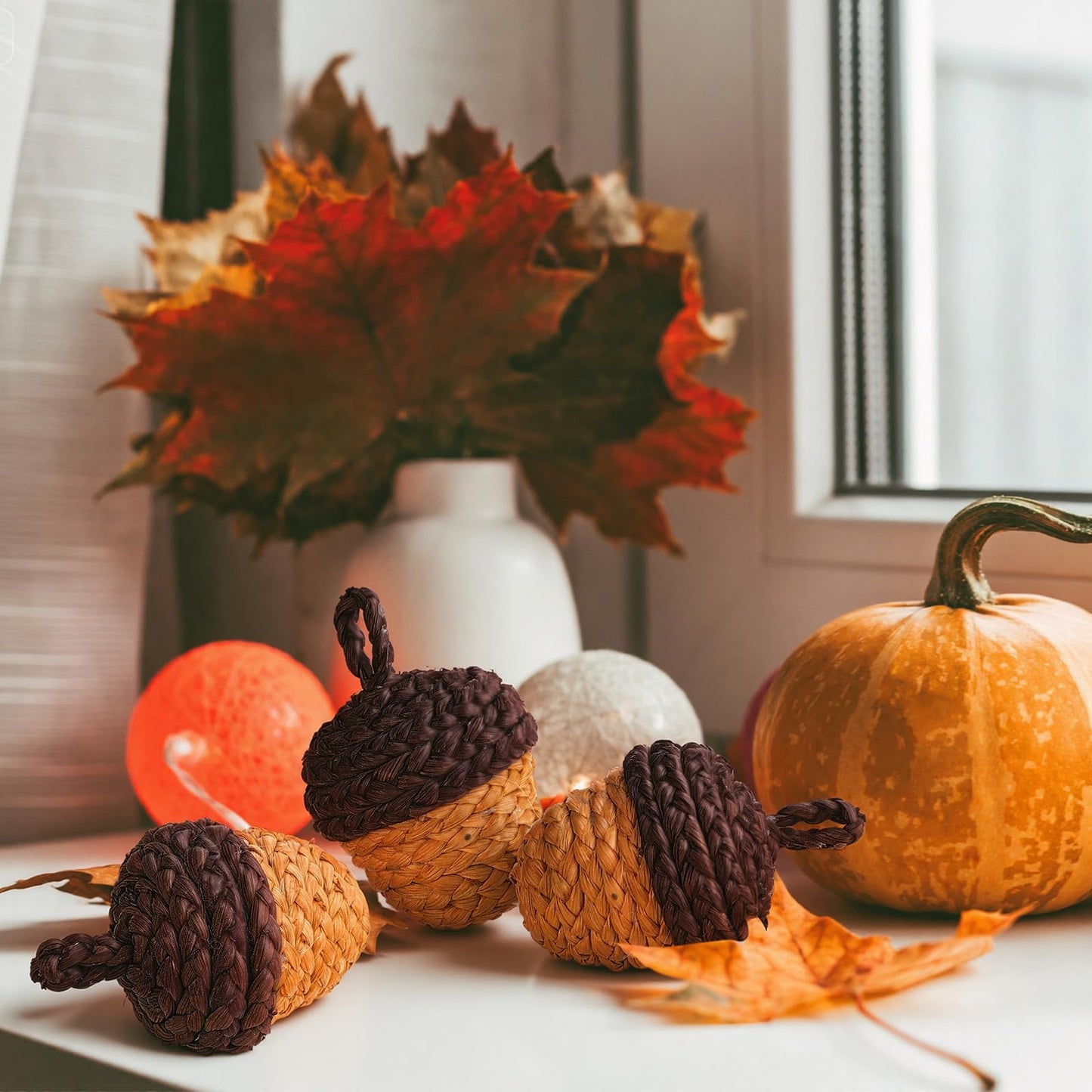 Fuutreo 6 Pcs Fall Rattan Acorn Decor 4 Inch Woven Wicker Corn Husk Artificial Acorn Thanksgiving Table Centerpiece Fall Party Decoration for Rustic Farmhouse Bowl Filler Halloween Autumn Harvest Home