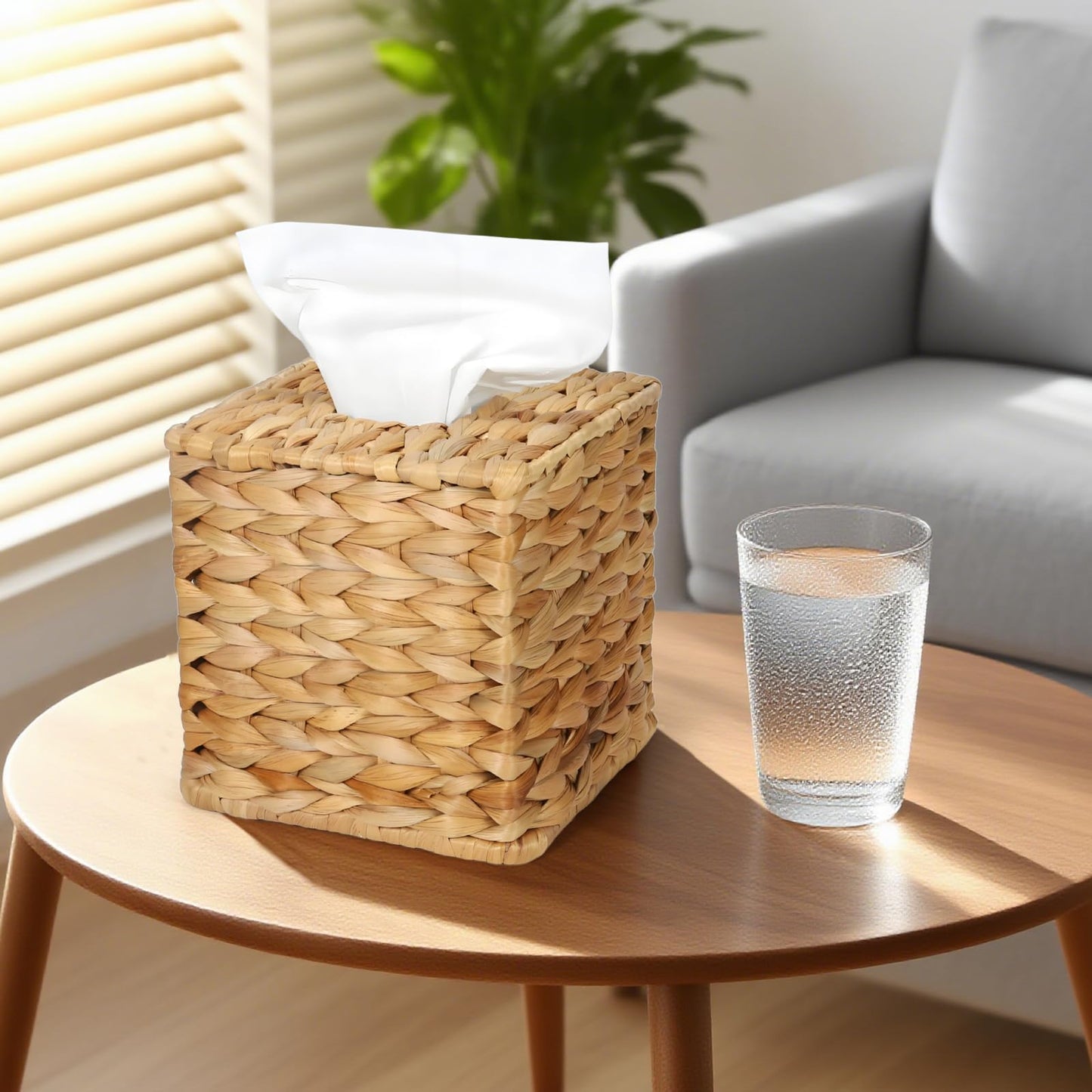 MHCLUE Water Hyacinth Square Tissue Box Cover - Handwoven Natural Fiber Decorative Tissue Holder for Living Room, Bedroom, Bathroom, Fits Standard Square Tissue Boxes, Farmhouse Home Organizer