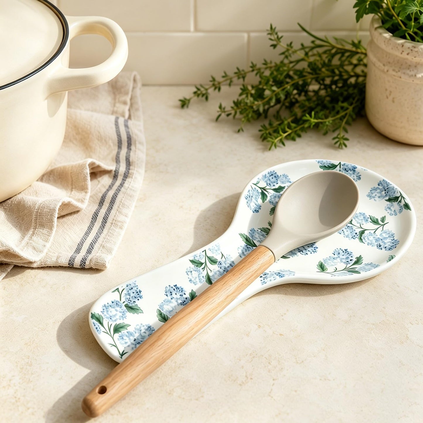 Whaline 9.4 Inch Hydrangea Spoon Rest Blue Flower Spoon Holder Floral Ceramic Utensil Holder for Summer Stove Top Rustic Kitchen Counter Decor