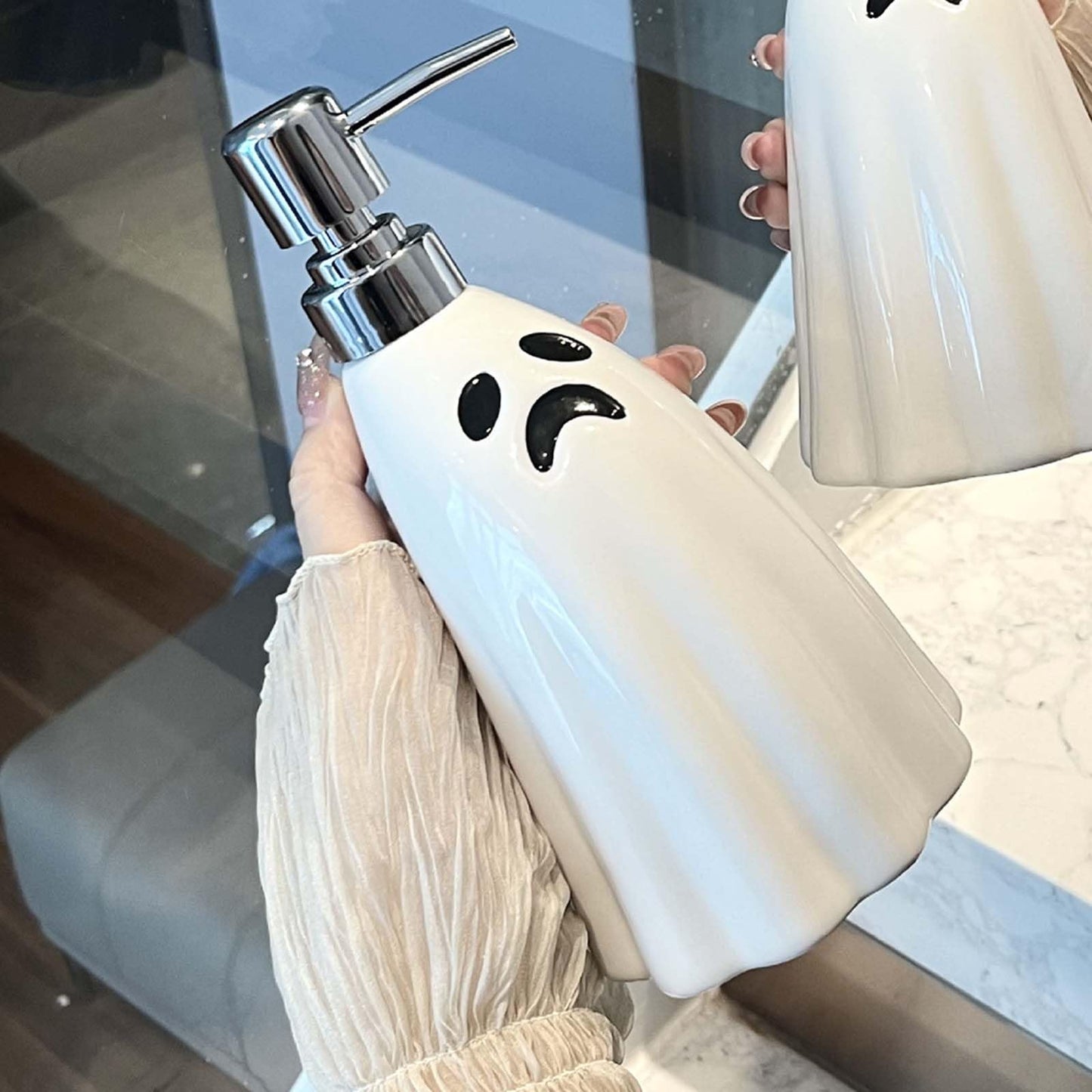 Halloween Ghost Creative Hand Sanitizer Bottle Ceramic Soap Dispenser Bathroom Large Capacity Pressed Bottle for Decor Hotel Decorative Hand Pump Refillable for Kitchen and Bathroom 380ml/13.4oz