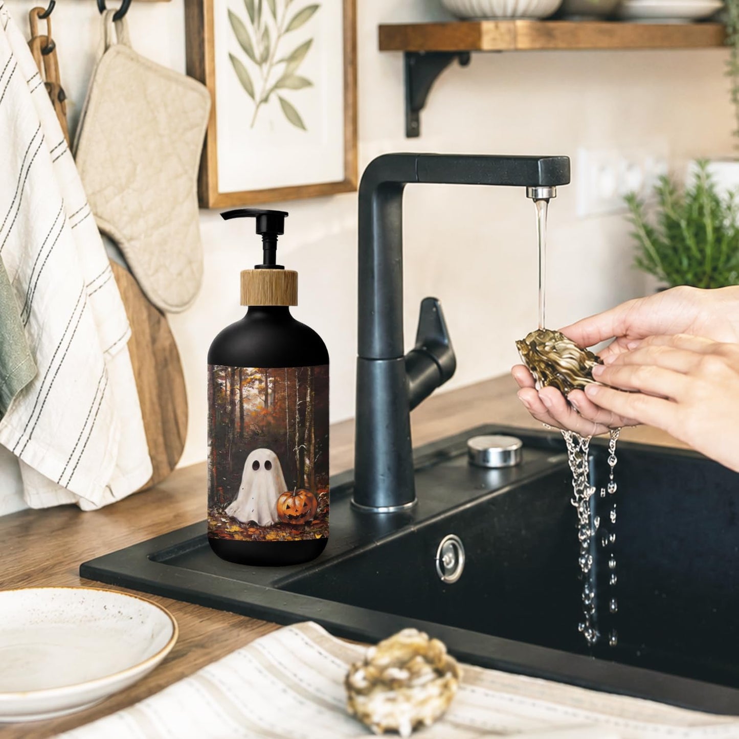 Stelloriellea Forest Ghost Halloween Glass Soap Dispenser with Pump