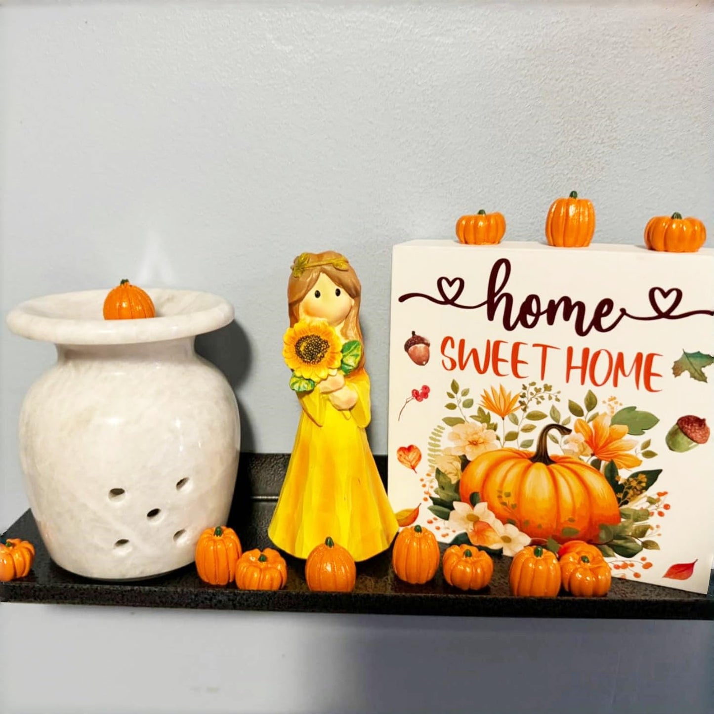 DoubleWood Mini Pumpkins for Crafts, 60Pcs Decorative Miniature Pumpkin, Little Fake Pumpkin, Resin Pumpkins for Fall Decor, Halloween, Thanksgiving, Vase Filler (60, Orange)