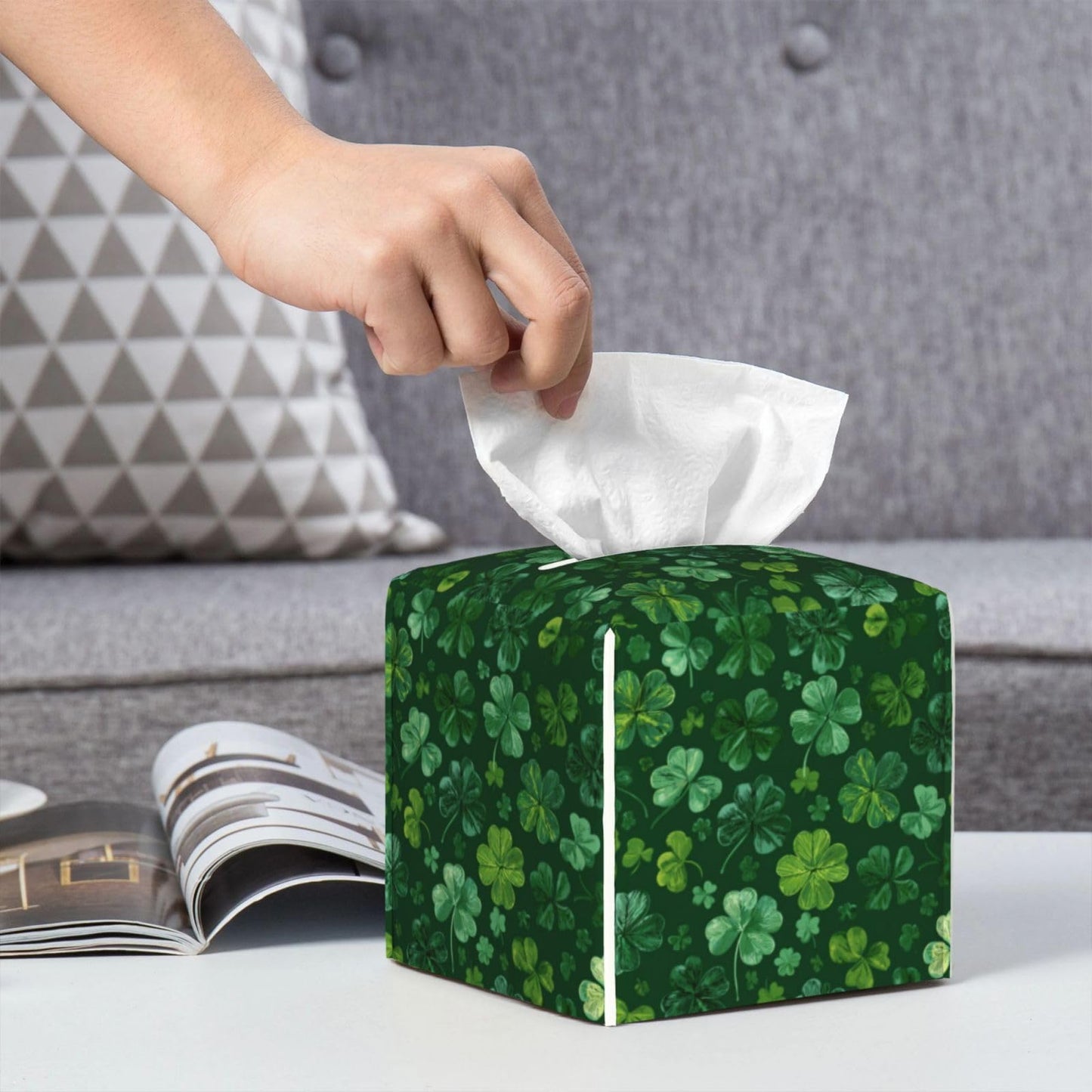 Green Clover Tissue Box Cover Square, Waterproof Leather Tissue Box Holder Portable Dispenser Modern Home Decoration for Bathroom Car Nightstand Vanity