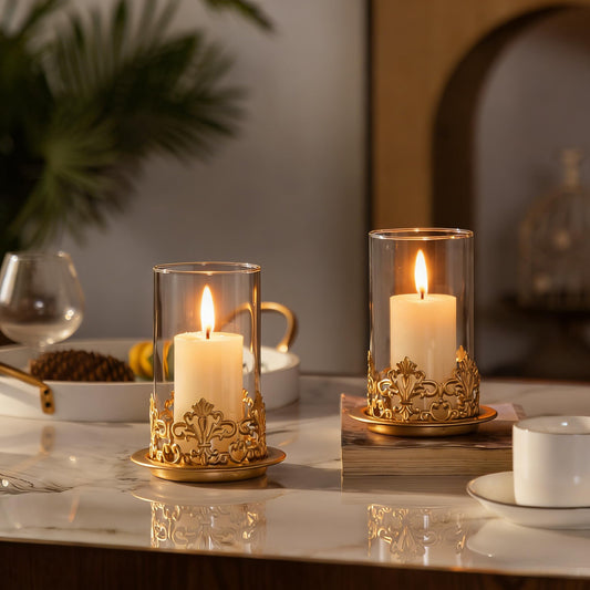 NOONEAU Vintage Hurricane Candle Holders Set of 2 – Gold Metal & Clear Glass Pillar Candle Holder Lanterns for Home Decor, Gothic Table Centerpiece, Wedding & Holiday Ambiance