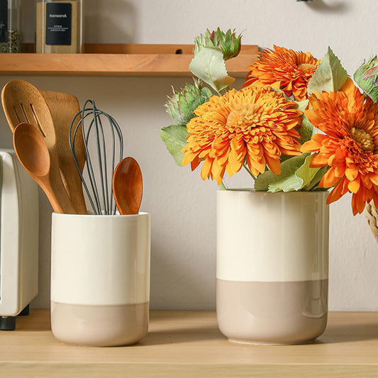 CLAYORA Ceramic Utensil Holder Set, 6.3''+5.3'' Cooking Utensil Crocks for Kitchen Counter, Modern Design Cooking Tool Organizer Set of 2, 800ml+1300ml Ideal for Spatula, Cutlery, Makeup, Flower Vase