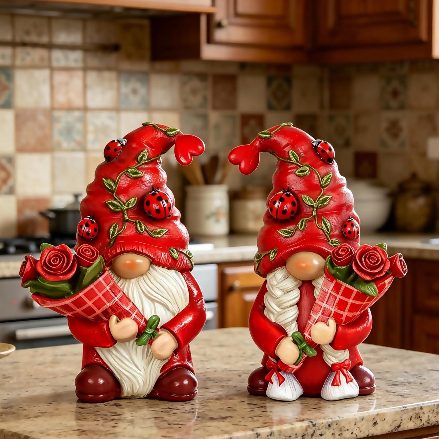 Eousera Red Roses Gnome Figurines - Indoor Home Office Spring Decor, Romantic Summer Gnomes Gifts for Women, Resin Ladybug Dwarf for Desk Shelf Decorations