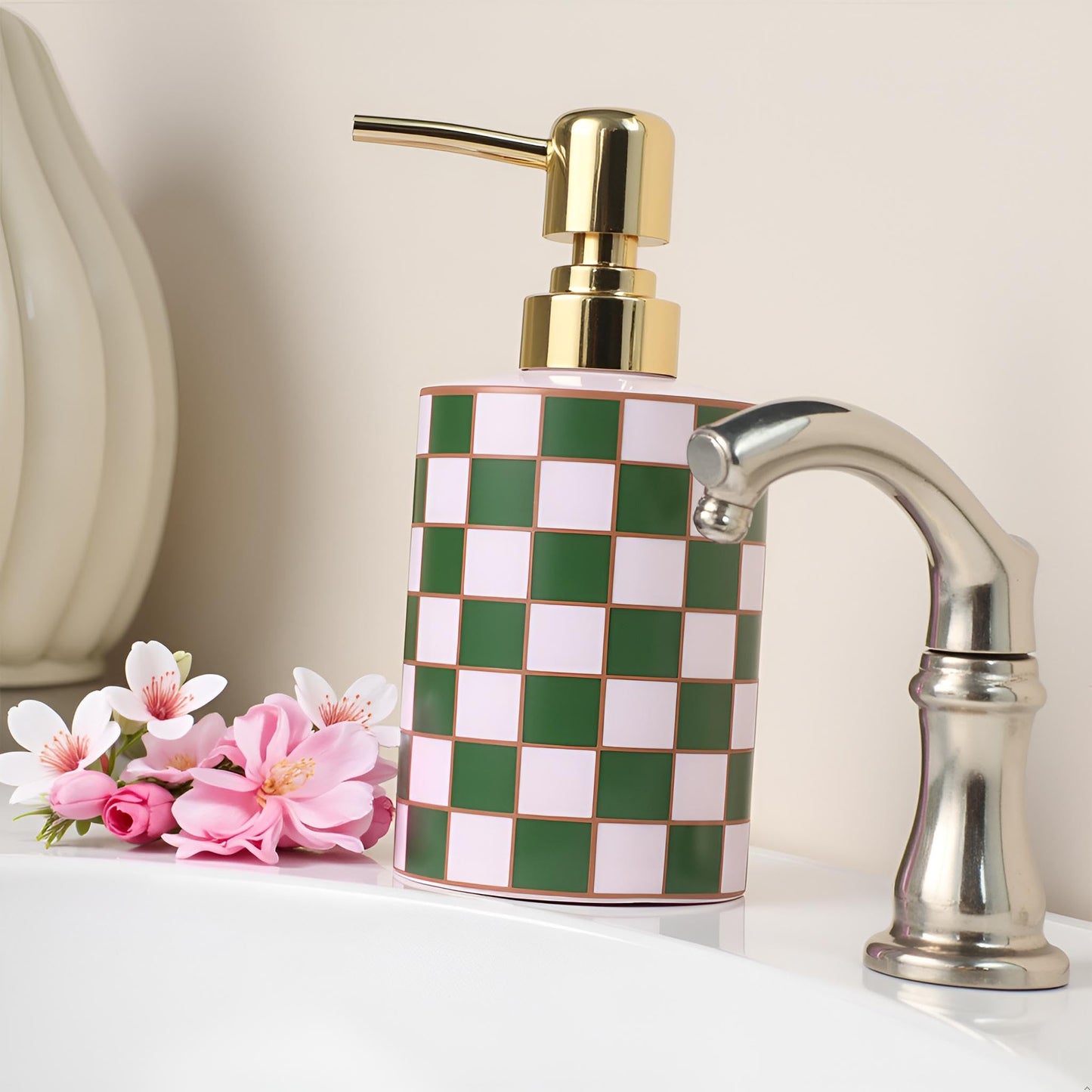 Checkered Bathroom Soap Dispenser,Gold Pump Ceramic Soap Dispenser,Kitchen Checkerboard Empty Pump Bottle,Bath Countertop Storage Organizer,Checkered Bathroom Decor (Green)