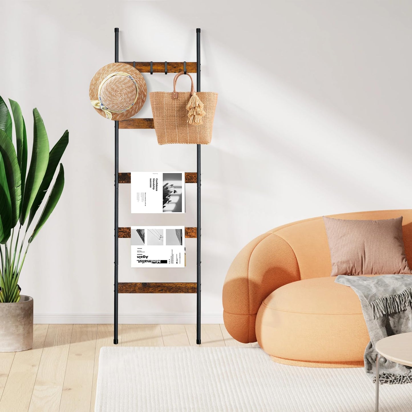 ELYKEN Blanket Ladder, 5-Tier Towel Rack, Wall-Leaning Quilt Holder