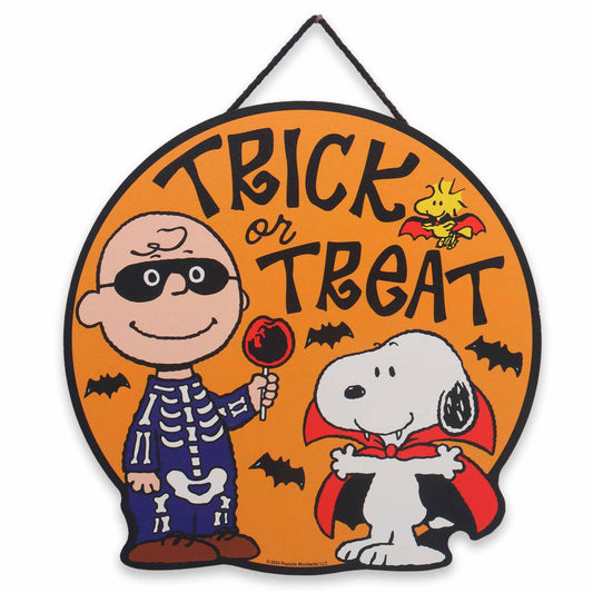 Peanuts Charlie Brown and Snoopy Trick or Treat Hanging Wood Wall Decor - Fun Snoopy Halloween Sign for Home Decorating