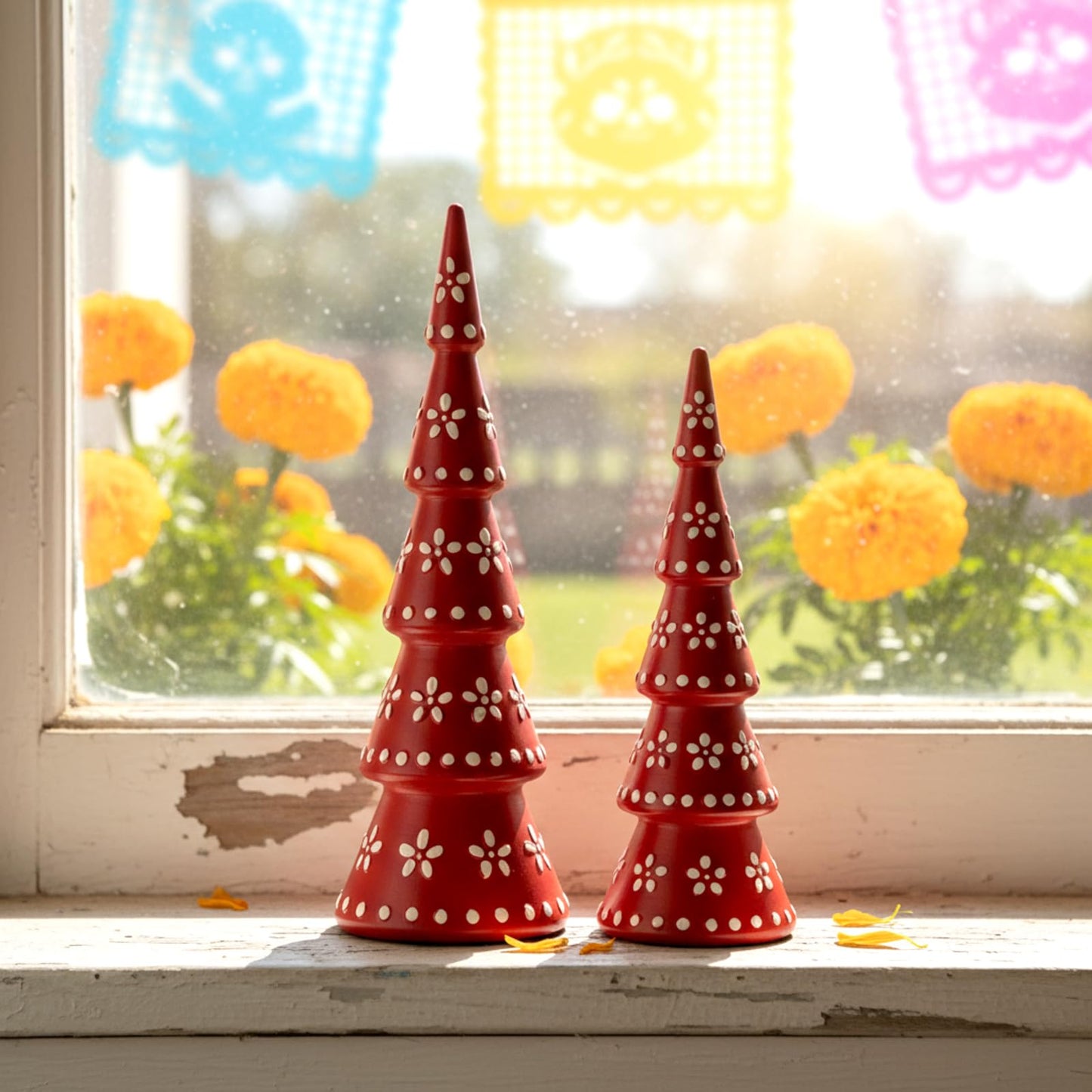 Geelin 2 Pcs De Barro Mexican Christmas Decorations Talavera Christmas Tree Figurines Boho Resin Decoration Terracotta Table Centerpiece for Accents Xmas Mantel Shelf Fireplace Gift