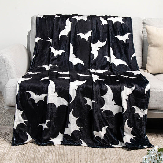 Gothic Bat Pattern Throw Blanket - Soft Flannel, Spooky Home Decor for Couch & Bed (50" x 60").