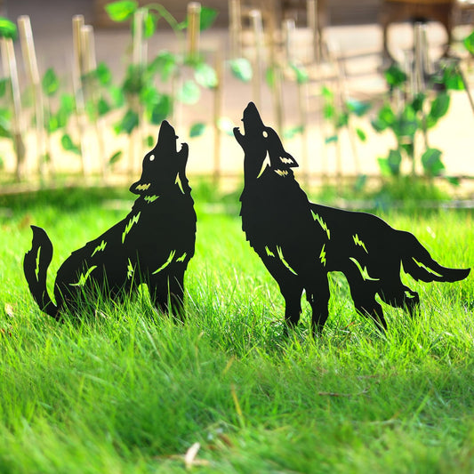 LHEARTMIC Wolf Metal Garden Decor for Outside Gifts for Women Men Black Wolf Decorative Garden Stakes Silhouette Statues Decorations for Patio, Lawn, Backyard, Pathway, Outdoor, Yard Art Ornaments