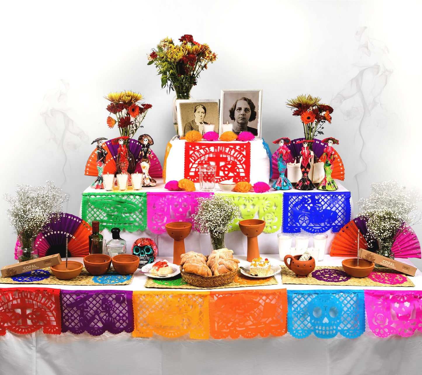 Dia de Los Muertos Ofrenda/Day of The Dead Altar Decor Complete -kit: All You Need to Set-up Your Traditional Dia de Muertos Ofrenda : Flowers, Candles, Day of The Dead Incense & More.