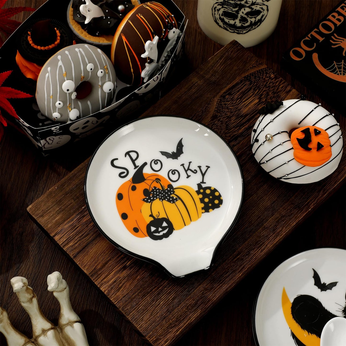 Whaline 2Pcs 4.7inch Black Cat Ceramic Spoon Rest Spooky Pumpkin Small Coffee Spoon Holder for Halloween Coffee Stirrers Teaspoon Bar Spoon Coffee Station Bar Accessories
