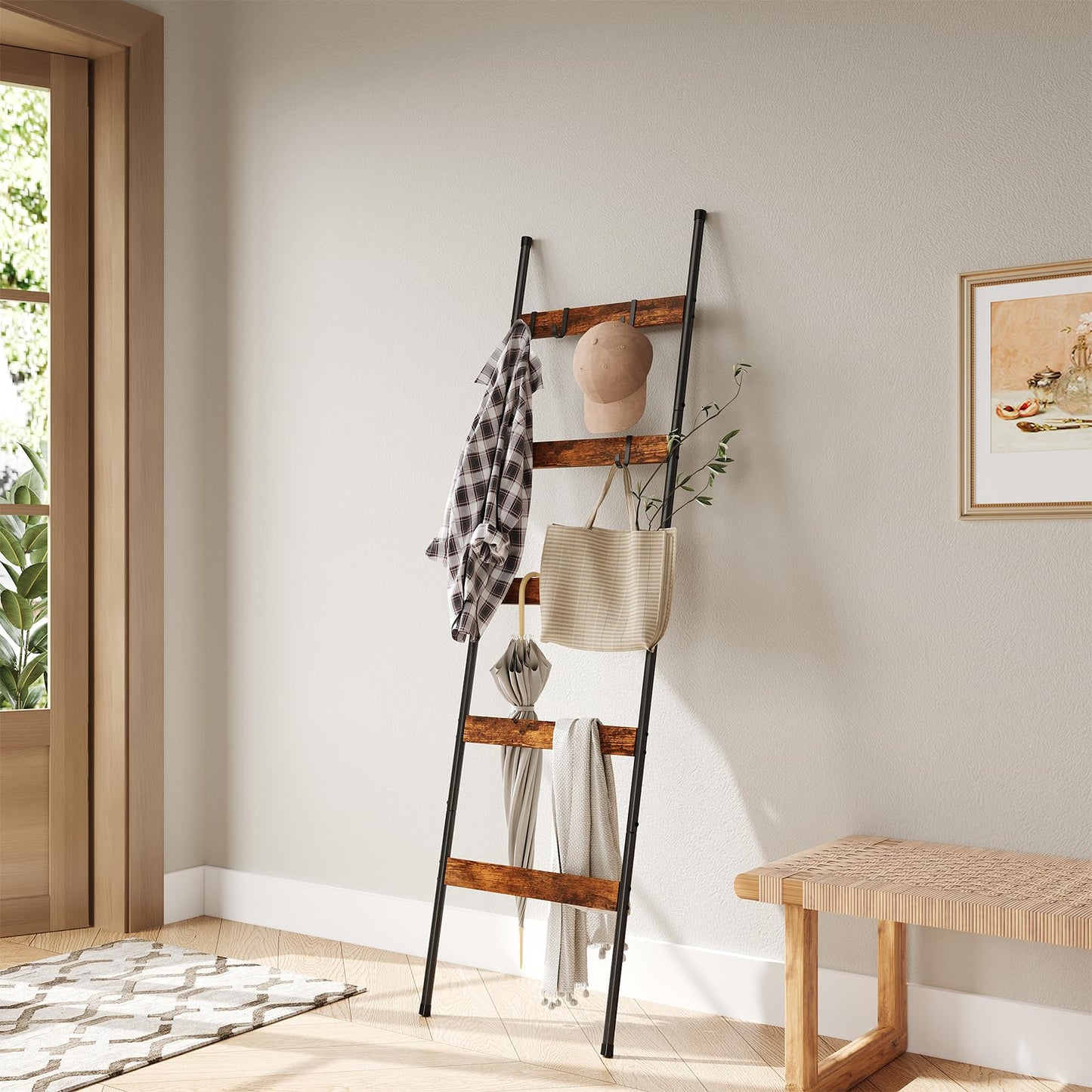 ELYKEN Blanket Ladder, 5-Tier Towel Rack, Wall-Leaning Quilt Holder
