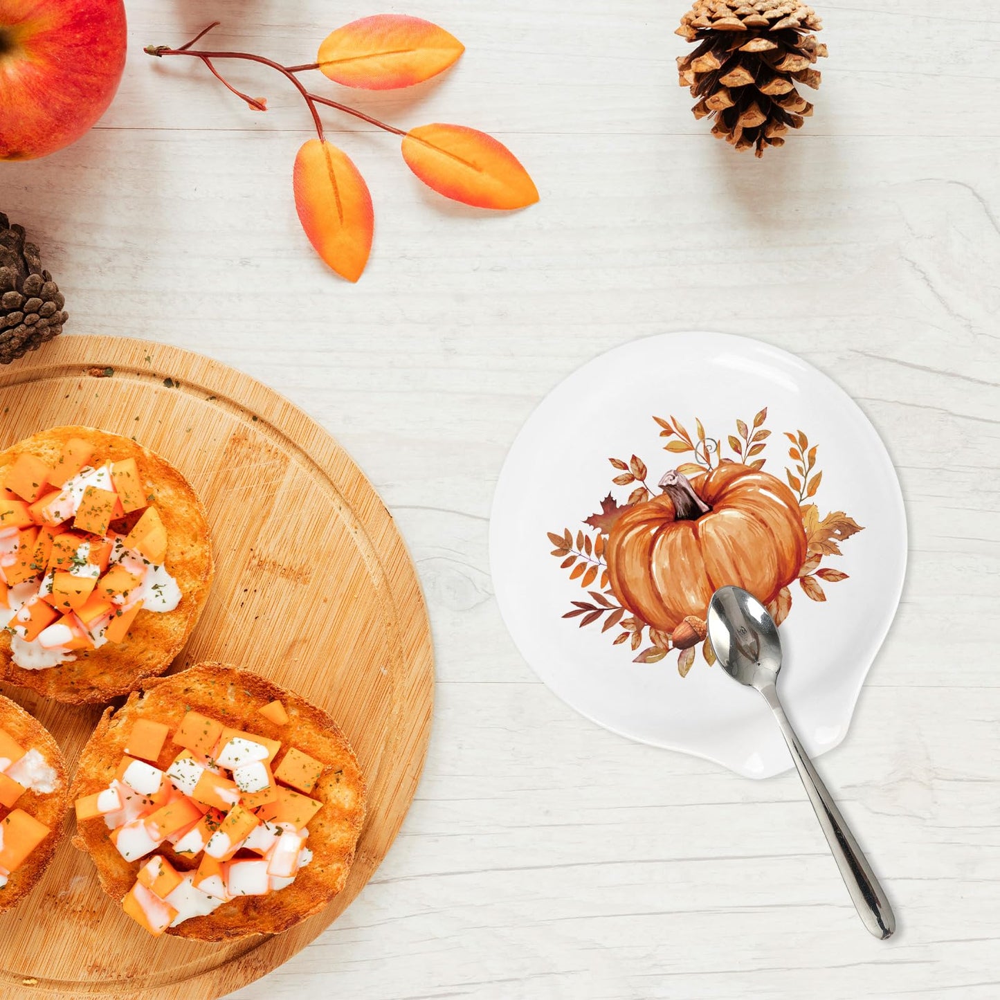 Whaline 2 Pcs 4.7 Inch Fall Ceramic Spoon Rest Small Orange Pumpkin Coffee Spoon Holder for Autumn Thanksgiving Coffee Stirrers Teaspoon Bar Accessories