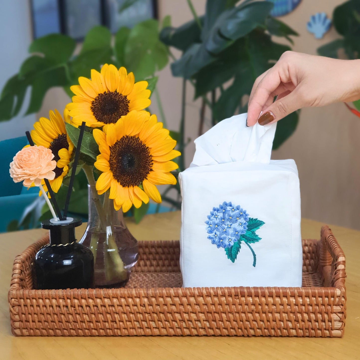 Fabric Tissue Box Cover Set of 2, Vintage Floral Embroidery Hydrangea Tissue Holder, Bouquet Wrapping Bag, Car Tissue Holder, Tissues Box Cover Square 4.5"X4.5"X5.5", White Square Tissue Box Cover