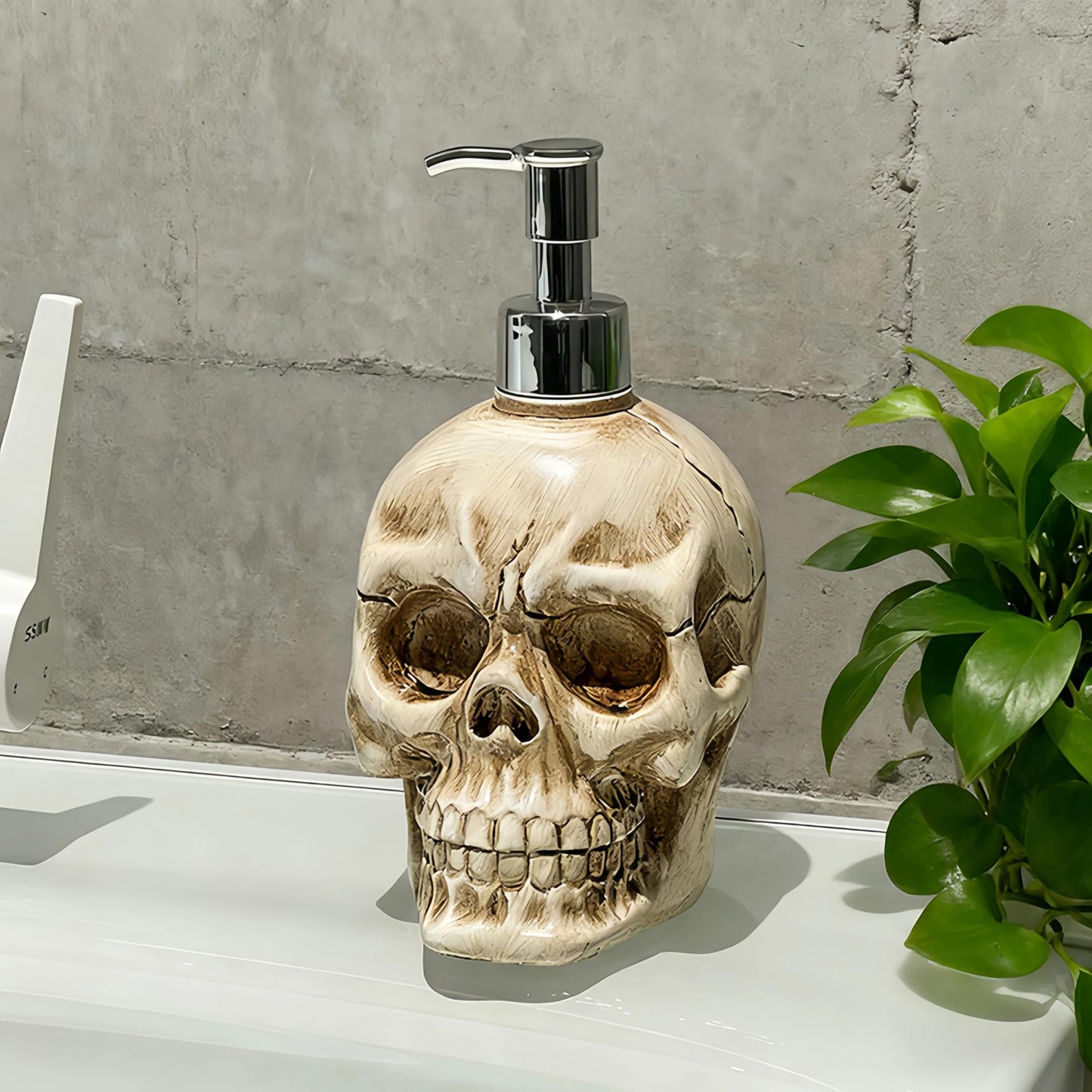 Fsocpen Skull Soap Dispenser with Rust Proof Pump and 3 Bank Wooden Labels，13 fl oz,Refillable Hand Soap Dispenser for Bathroom and Kitchen，Home Decoration，Gothic Enthusiast Decoration