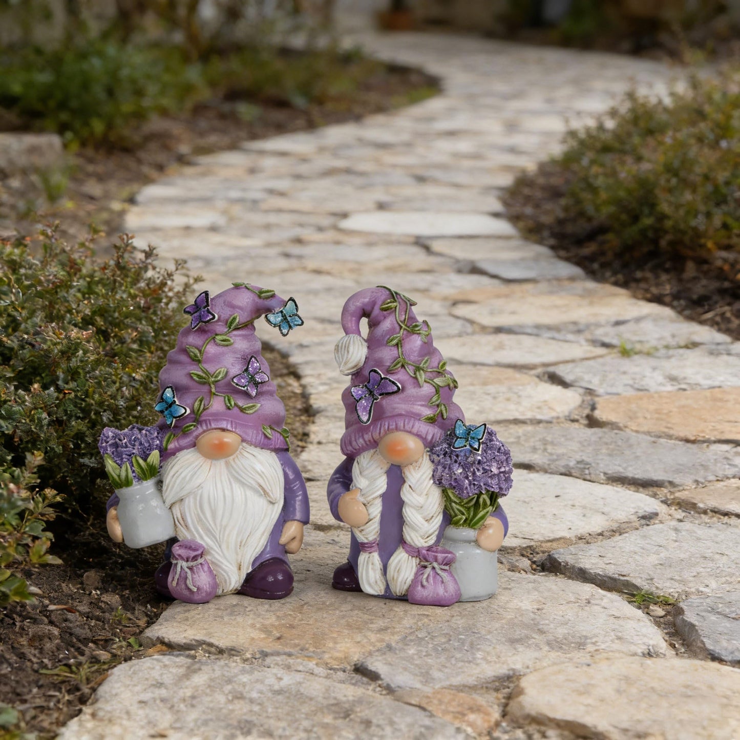 Hodao 2Pcs Purple Lavender Butterfly Gnome Figurine Set for Yard, Lawn, Patio, Porch - Weatherproof Resin Garden Decoration - Outdoor Decor & Unique Gnome Gift for Women