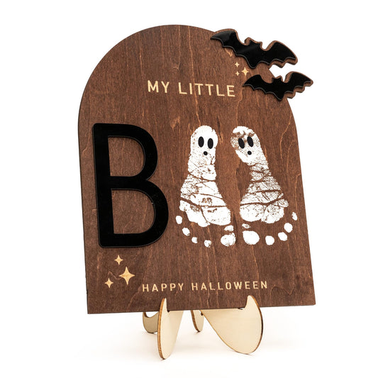 My Little Boo Wooden Halloween Sign – Baby Footprint Ghost Keepsake Plaque – Happy First Halloween Nursery Décor – Rustic Wooden Tabletop Sign for Newborn. Halloween baby