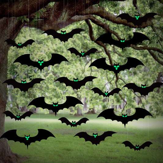 18 PCS Hanging Bats Halloween Decoration Outdoor Black Plastic Bats with Glowing Eyes Different Size Flying Bats Halloween Decor Hanging in The Tree, Porch, Yard, Lawn, Indoor