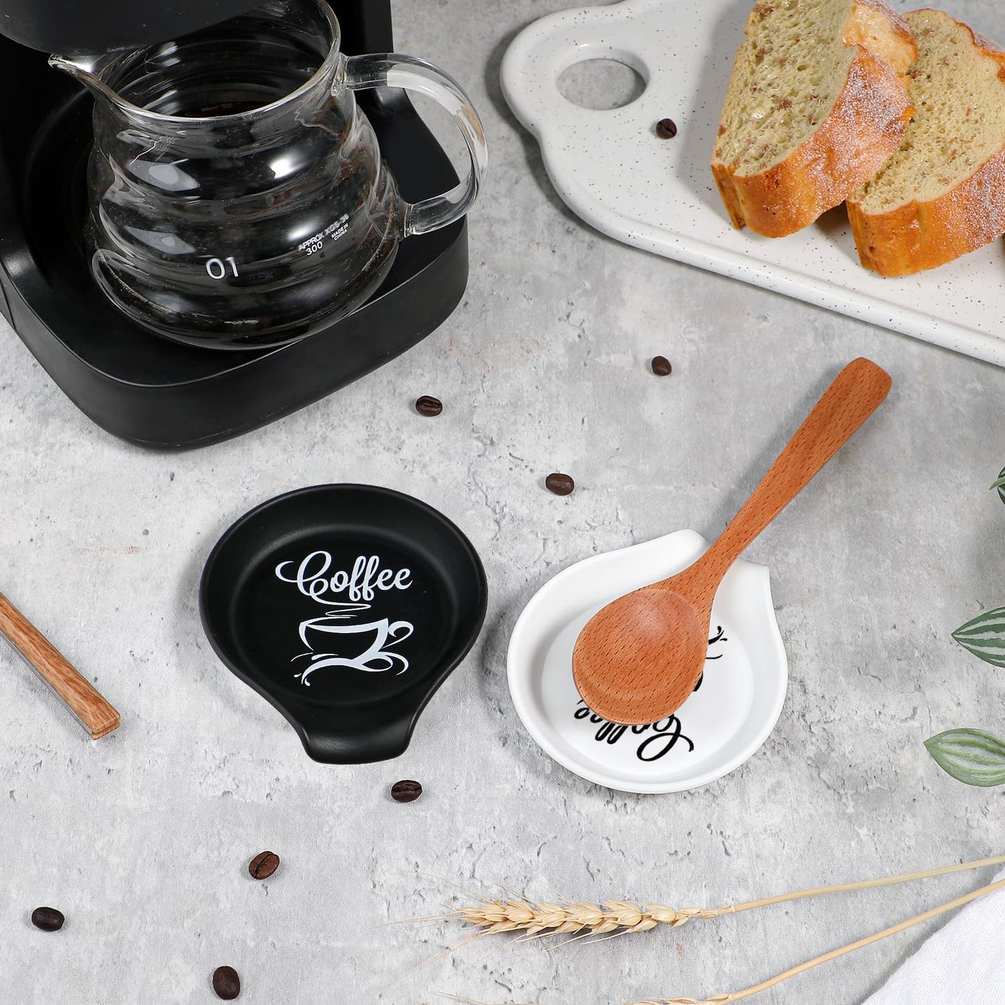 Koluti 2 Pieces Silicone Coffee Spoon Rest, Small Spoon Coffee Stirrers Teaspoon Holder for Countertop, Cute Spoon Buddy Coffee Accessories Bar Station Décor, 3.6”L x 3.5”W x 0.6”H, Black & White