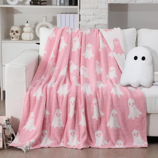 Hillsuren Halloween Throw Blankets and Pillow Set Include Ghost Spooky Pink and White Double Sided Flannel Blanket 50 x 60 Inch and Plush Throw Pillows Cushion for Couch Sofa Bed Home Decorations