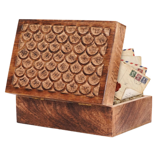 Mela Artisans 10.5” x 7.5” x 4” Mango Wood Box with Lid – Carved Scallop Medium Burnt – Handcrafted Wooden Keepsake Box – Extra Large Decorative Storage for Jewelry, Memory & Home Décor Accents