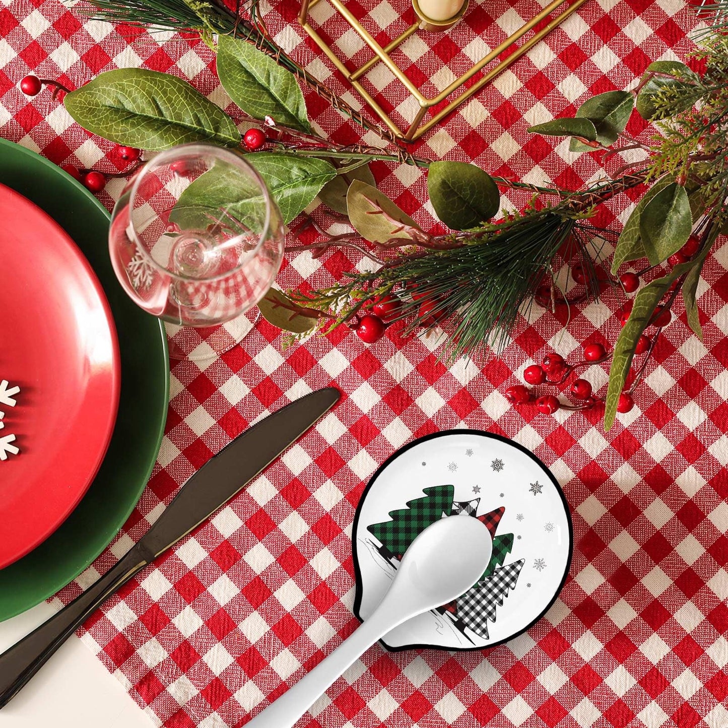 2 Pcs 3.8 Inch Christmas Spoon Rest Mini Red Green Plaid Xmas Tree Truck Small Coffee Spoon Holder For Winter Xmas Coffee Stirrers Teaspoon Bar Coffee Station Accessories