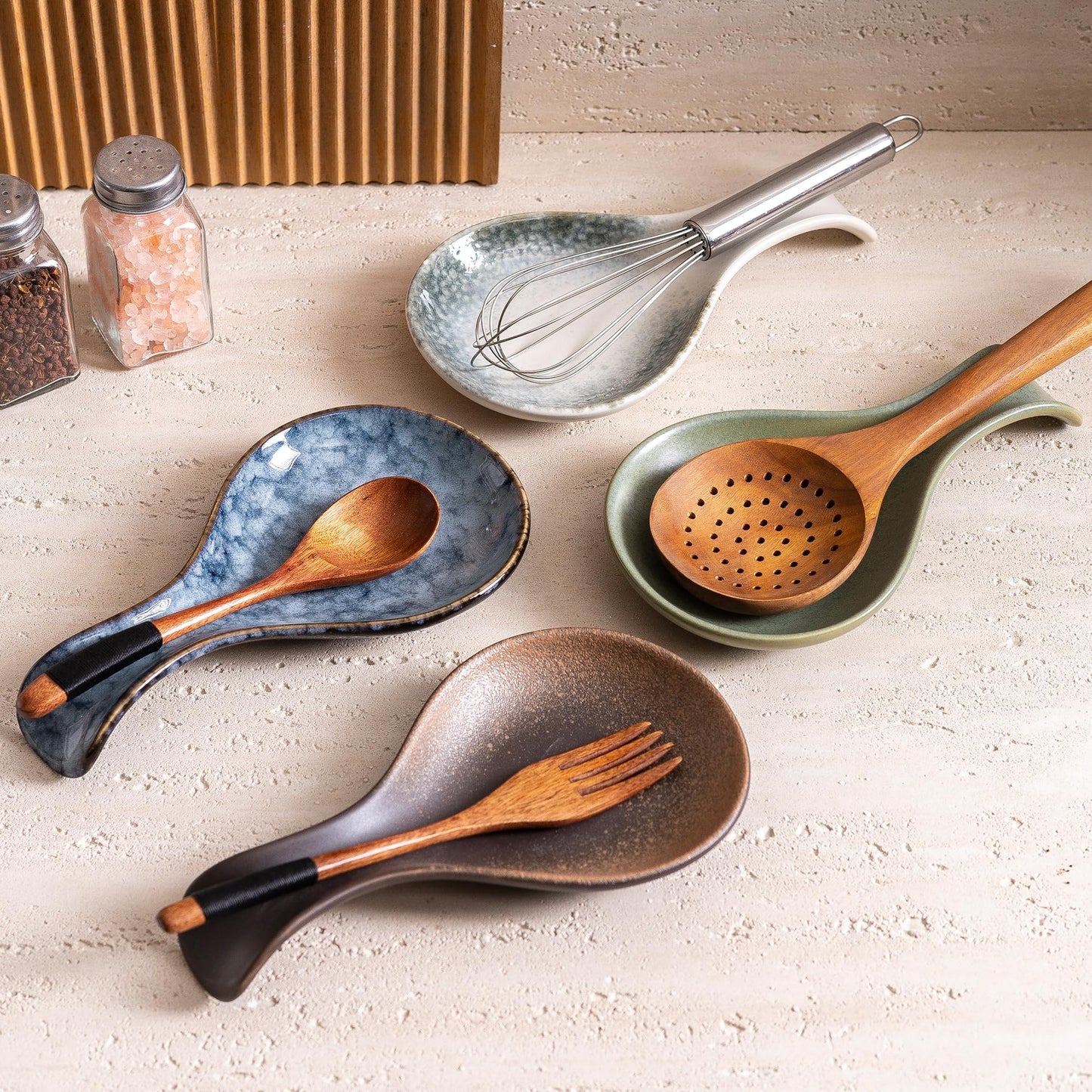 Ceramic Spoon Rest for Stove Top, 8 Inches Large Spoon Holder for Kitchen Counter, Porcelain Utensil Rest, Housewarming Christmas Gift, Dishwasher Safe Heat-Resistant, Ice-Flecked Smoke White(1 PC)