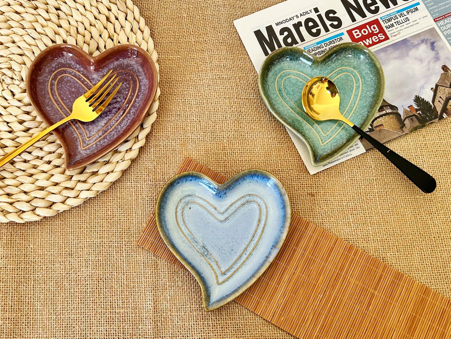 Ceramic Spoon Rest for Stove Top, Heart Cute Spoon Rest for Kitchen Counter, Cooking Spoon Holder for Kitchen Counter, Utensil Rest Spatula Rest Ladle Holder Tong Rest (Retro Ocean Blue)