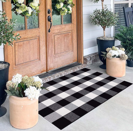 Buffalo Plaid Outdoor Rug 27.5''x 43.3''Black and White Checkered Rug Cotton Machine Washable Farmhouse Mat for Outdoor, Kitchen, Farmhouse, Entryway,Bathroom