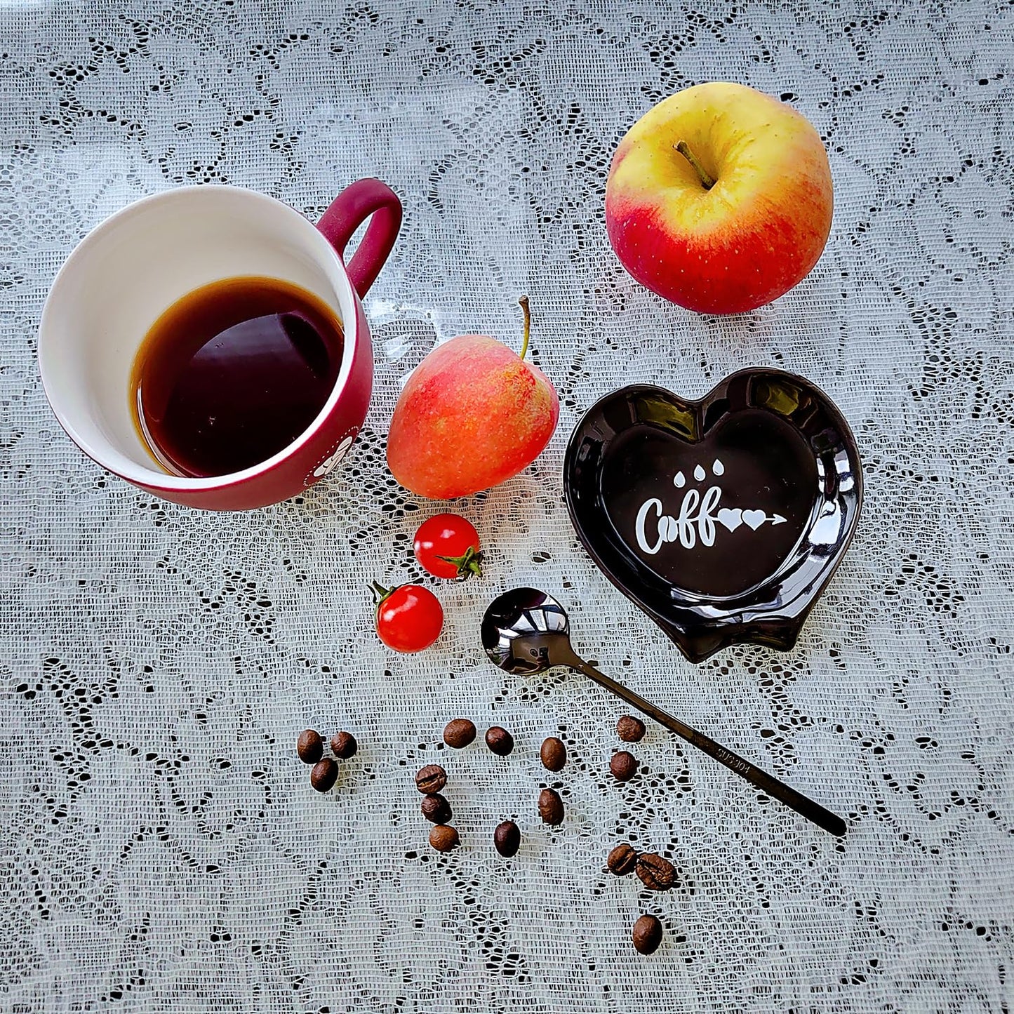 Ture Heart-shaped Ceramic Spoon Rest - Mini & Small, Holds Coffee & Teaspoons, Black