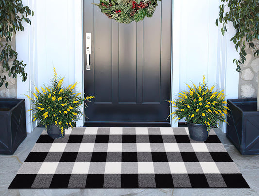 Buffalo Plaid Front Porch Rug 24''x 51''Black and White Checkered Outdoor Rug Cotton Machine Washable Farmhouse Mat for Outdoor, Kitchen, Farmhouse, Entryway,Bathroom
